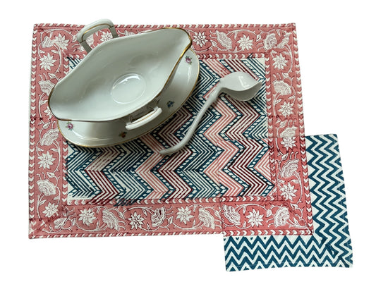Tovaglietta Americana printblock geometrico corallo e ottanio